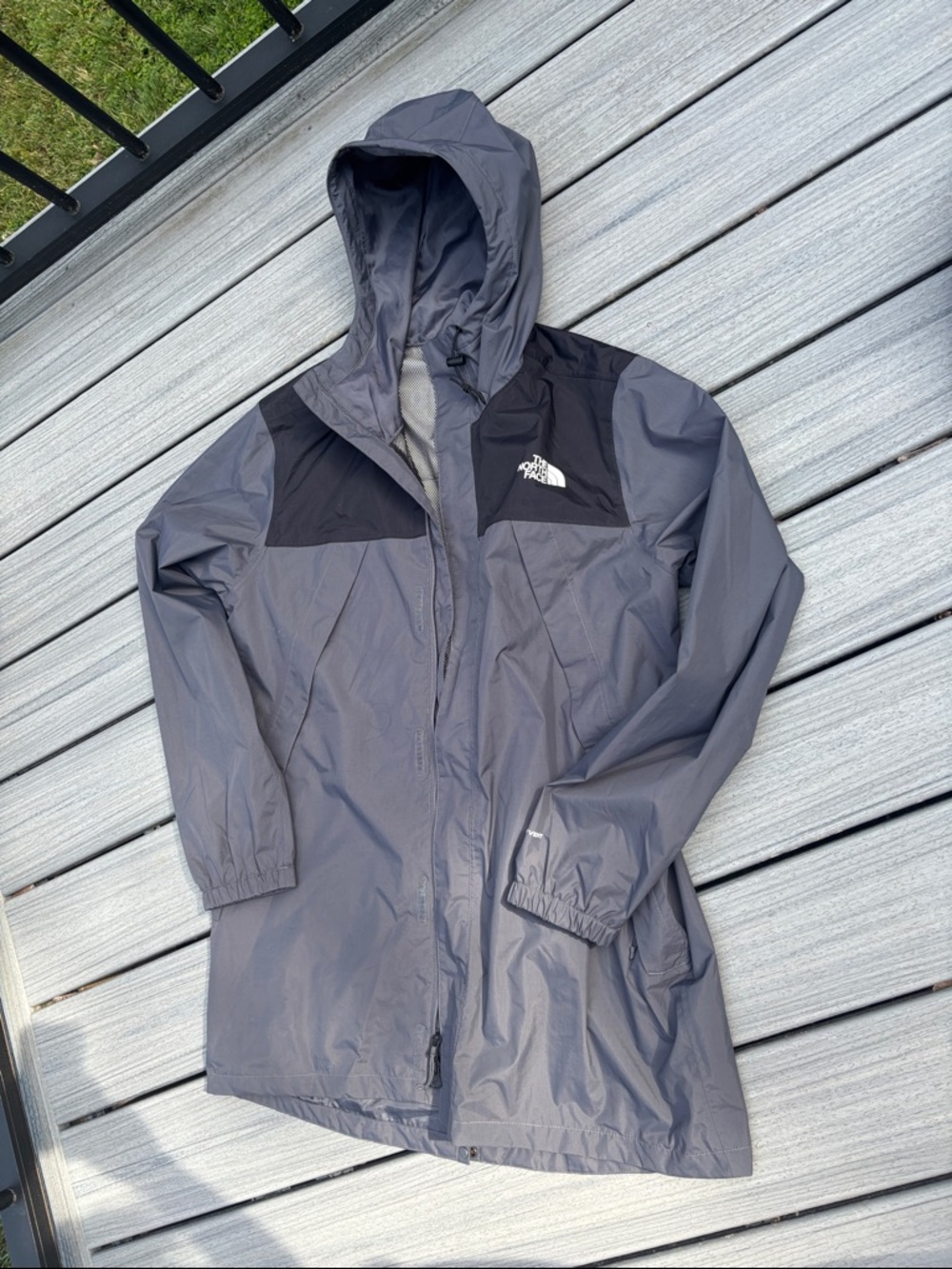Men’s Antora Rain Parka is waterproof, breathable, the north face - Picture 2 of 7